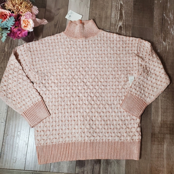 NWT Knox Rose Peach and Cream Oversized Mock Turtleneck Knit Sweater - Picture 13 of 16